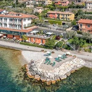 https://la-caletta-hotel-bolognese.hotelinveneto.com