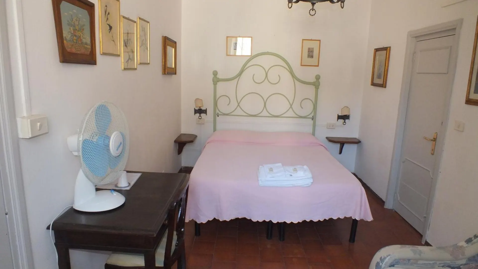 Locanda Laudomia Bed & Breakfast Manciano Italy
